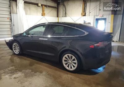 5YJXCDE2XJF089988 2018 Tesla Model X photo 1
