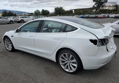2018 Tesla Model 3 5YJ3E1EB2JF101106 photo 1